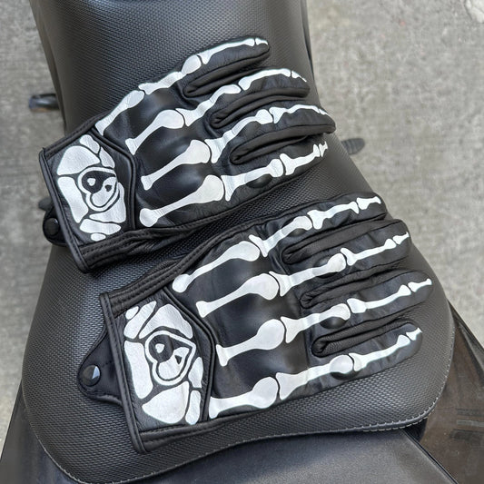 Skull Design Touch Screen Motorcycle Gloves