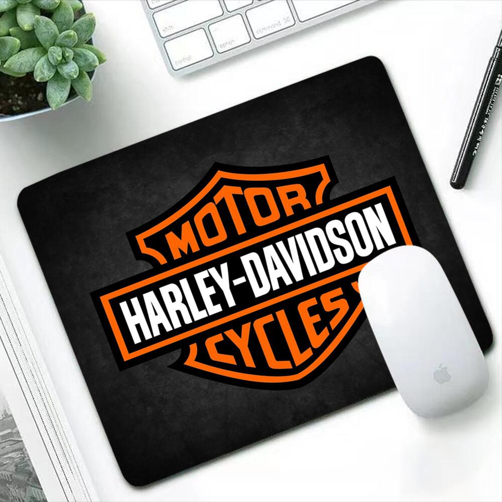 H-D Logo Mouse Pad