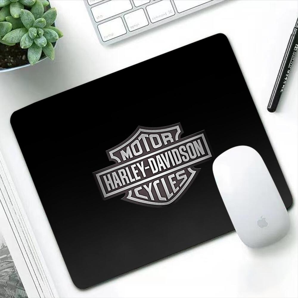 H-D Logo Mouse Pad