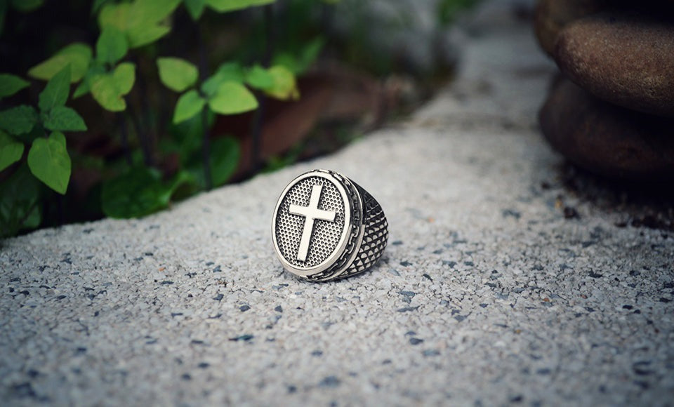 Vintage Cross Ring