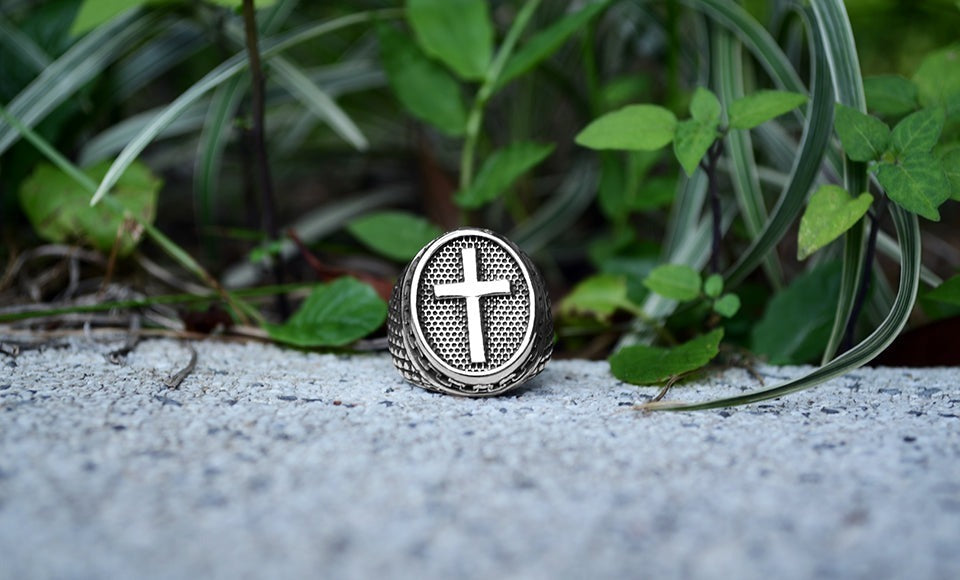 Vintage Cross Ring