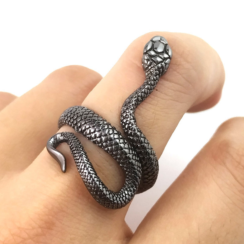 Retro Punk Snake Ring