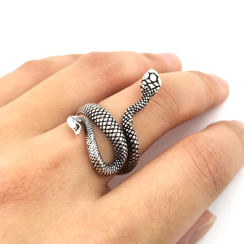 Retro Punk Snake Ring